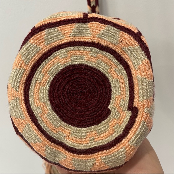 Small Wayuu crotchet crossbody bag - Picture 8 of 15